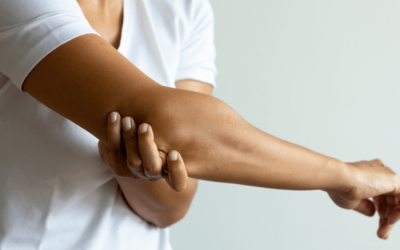 obvious symptoms of arthrosis of the hands